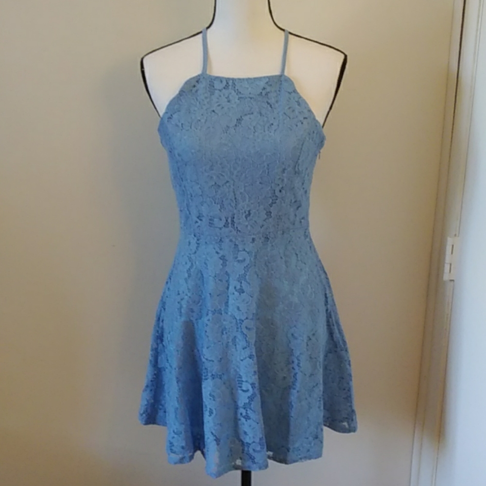 Love Riche dress halter floral lace holiday NWT S